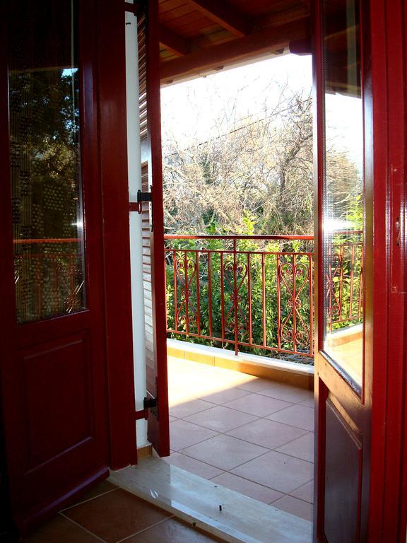 To Agridi Apartment Tsoukaladhes Luaran gambar
