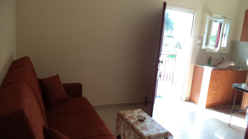 To Agridi Apartment Tsoukaladhes Luaran gambar