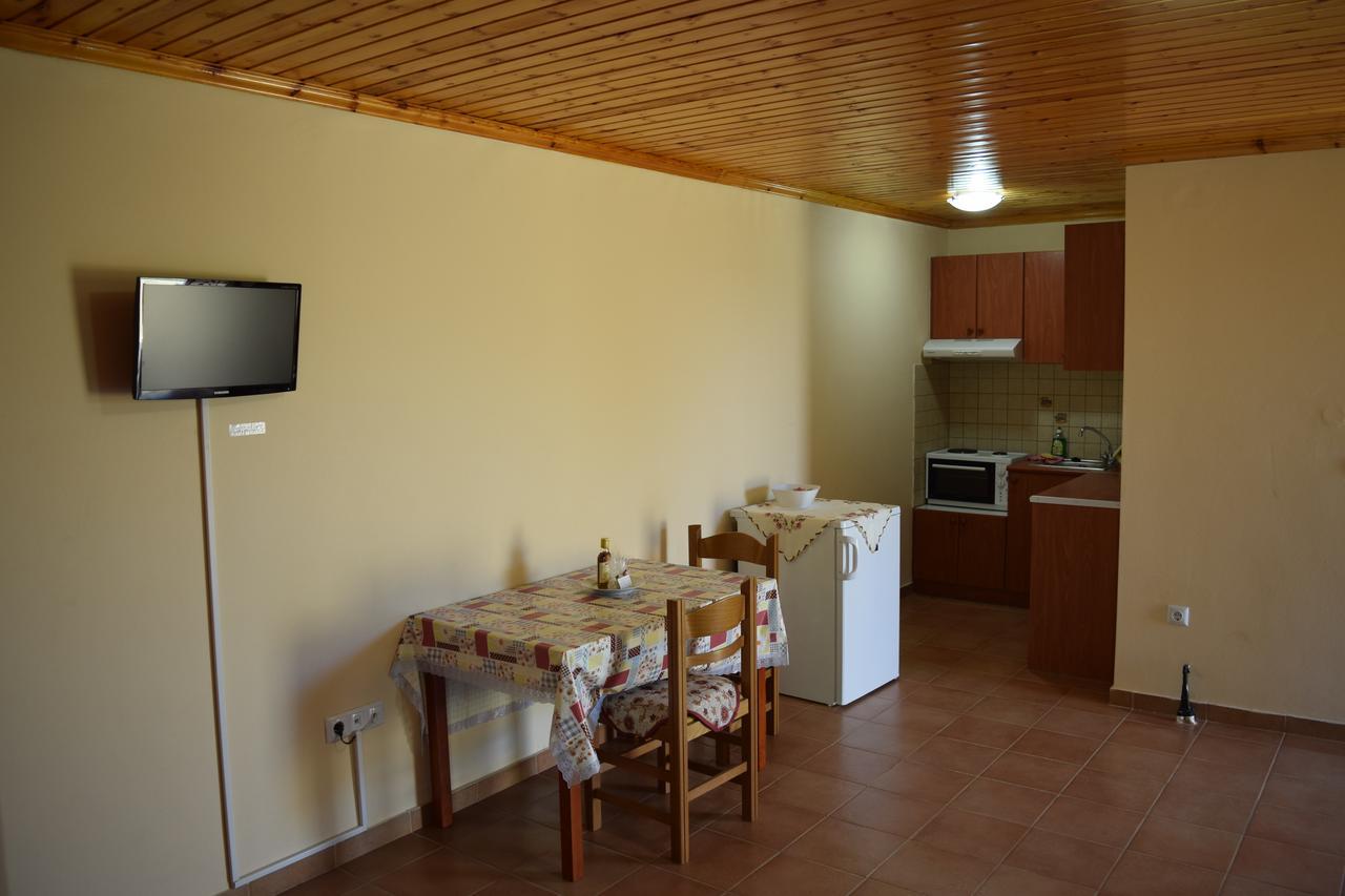 To Agridi Apartment Tsoukaladhes Luaran gambar